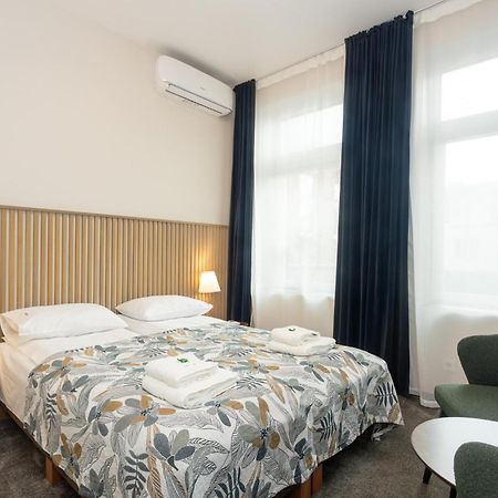 Moja Accommodation كاوناس المظهر الخارجي الصورة