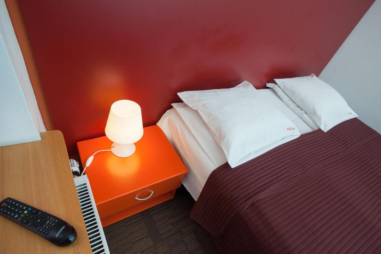 Moja Accommodation كاوناس المظهر الخارجي الصورة
