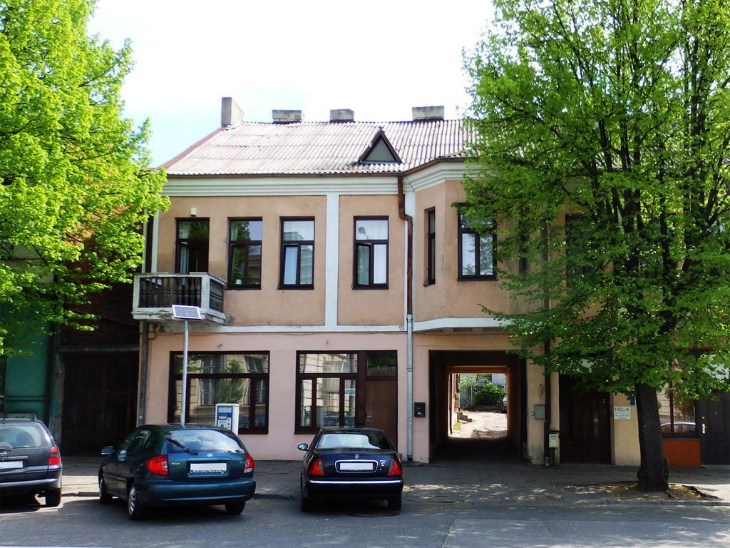 Moja Accommodation كاوناس المظهر الخارجي الصورة