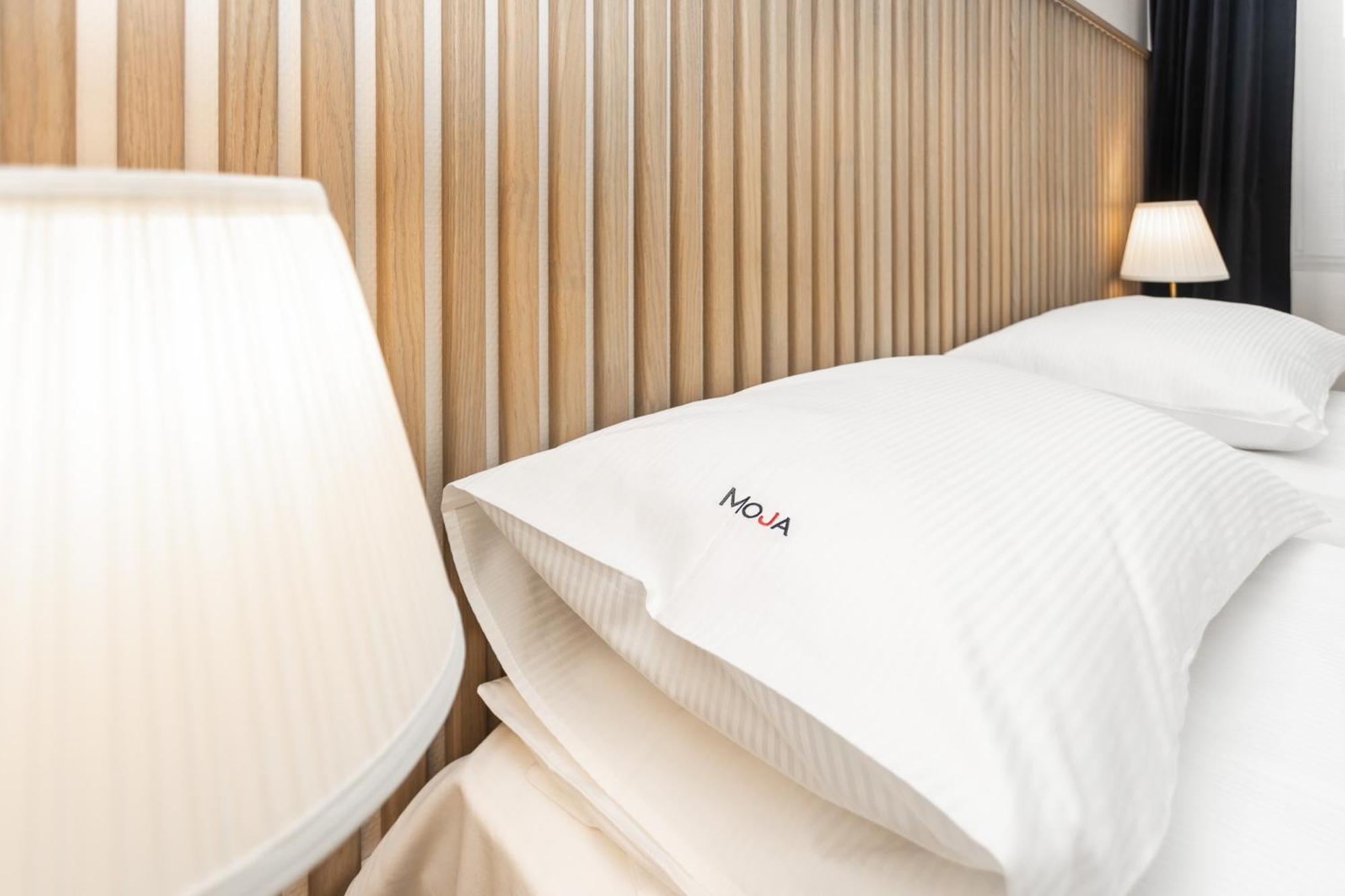 Moja Accommodation كاوناس المظهر الخارجي الصورة