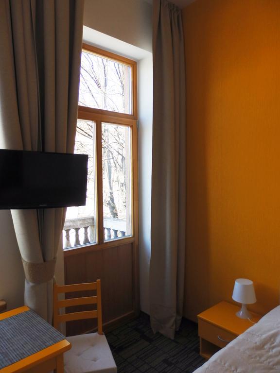 Moja Accommodation كاوناس المظهر الخارجي الصورة