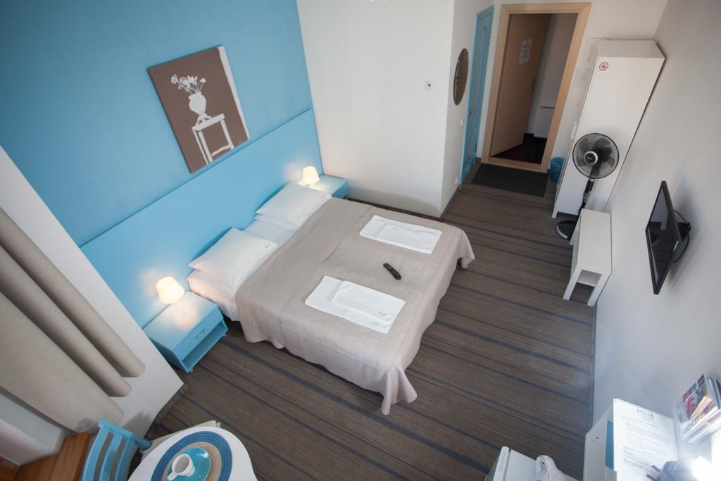 Moja Accommodation كاوناس المظهر الخارجي الصورة