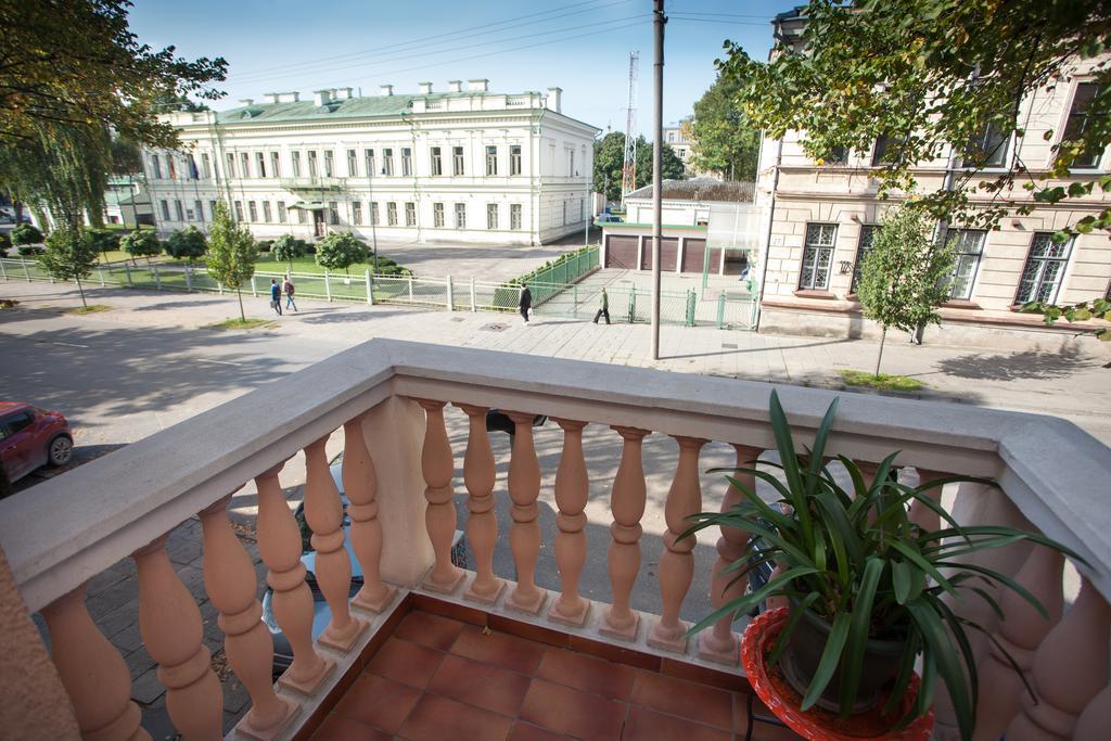 Moja Accommodation كاوناس المظهر الخارجي الصورة